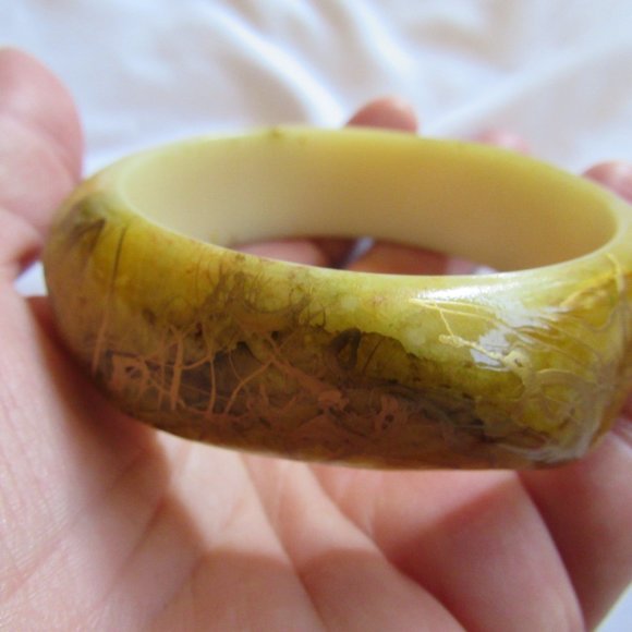 Set of 2 Orange and Gold Octagonal Resin Bangles - Picture 2 of 5